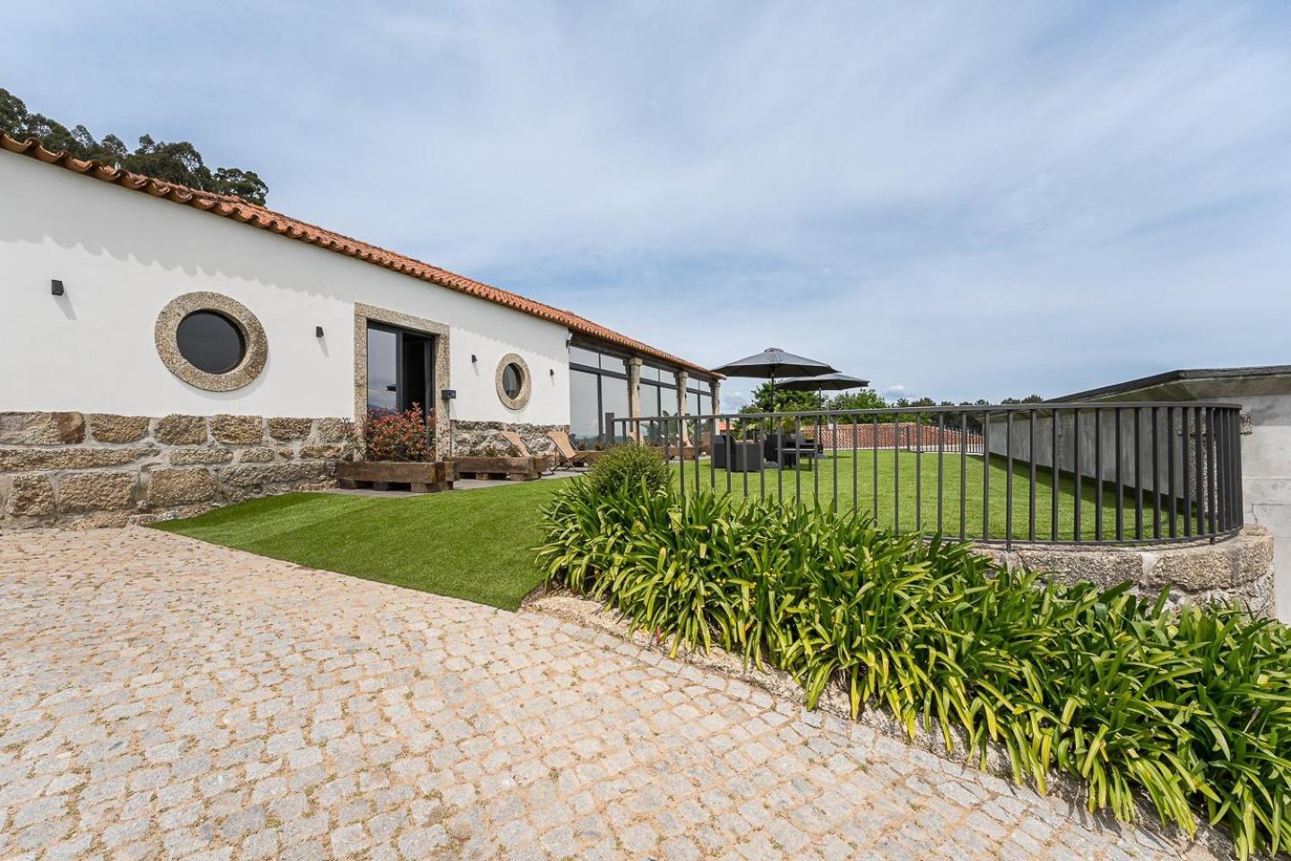 巴塞卢什 Guestready - Casas De Fralaes 1酒店 外观 照片